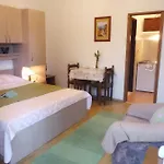 And Marin Appartement Brela